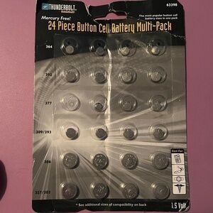 💖3/$15💖 THUNDERBOLT MAGNUM Button Cell Battery Assortment, 23 Piece